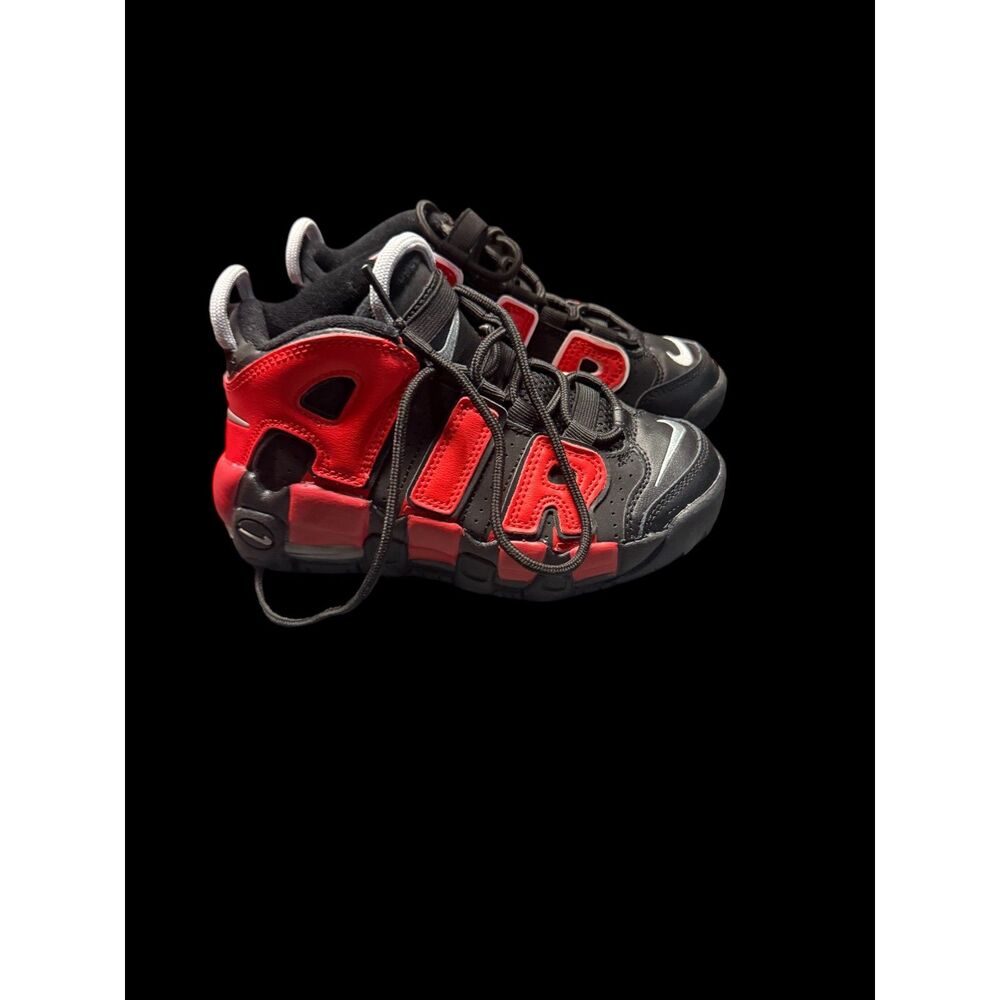 6 Youth Nike Uptempo